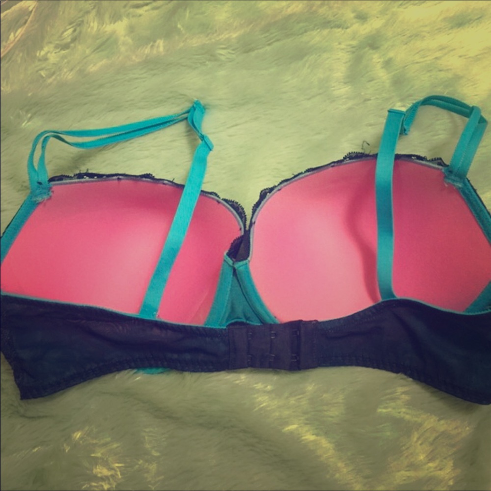 VS Pink bra 36DD